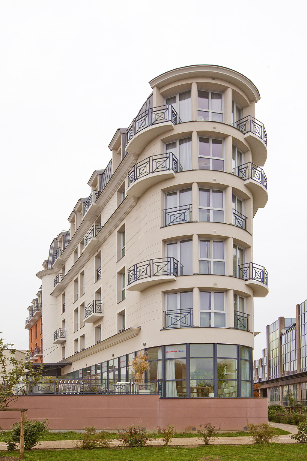 Residhome Neuilly Bords De Marne JUST AWAY residhome-neuilly-bords-de-marne-just-away