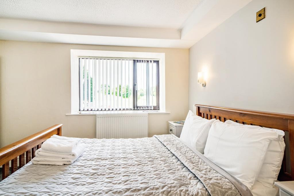 Flint Mountain Park Hotel JUST AWAY