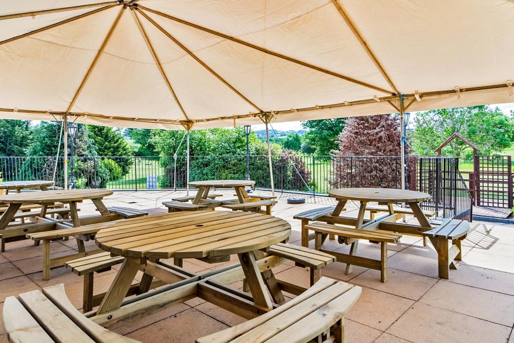 Flint Mountain Park Hotel JUST AWAY